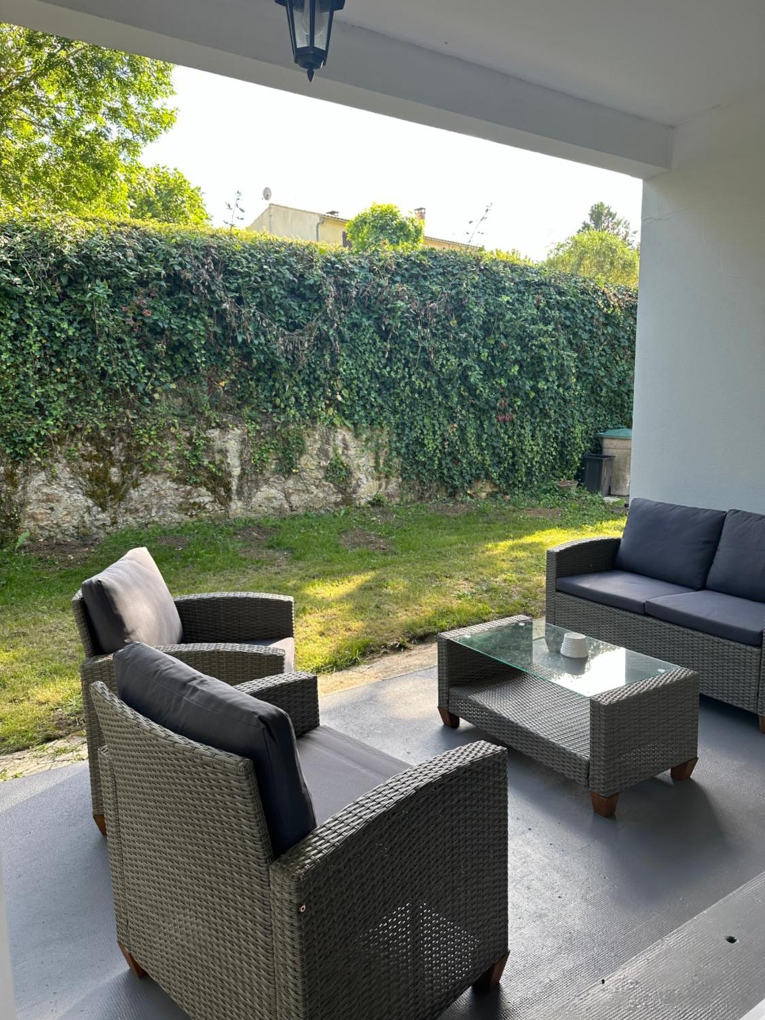 Villa Nickis House Saint-Sauvant  Esterno foto